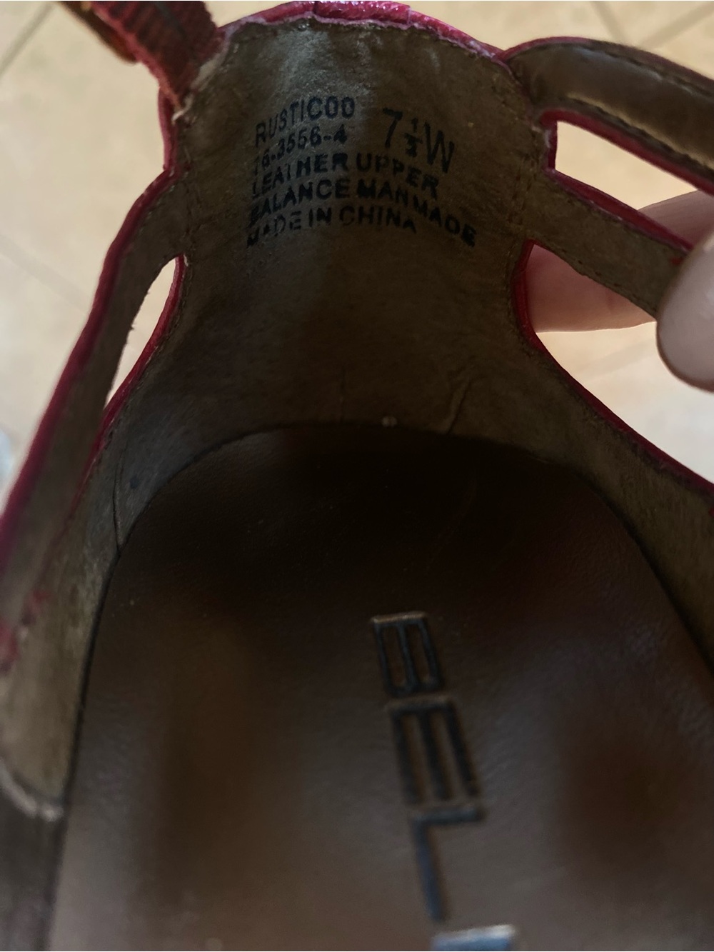 Bellini T-Strap Heeled Pumps in Raspberry 7.5 - Picture 6 of 6